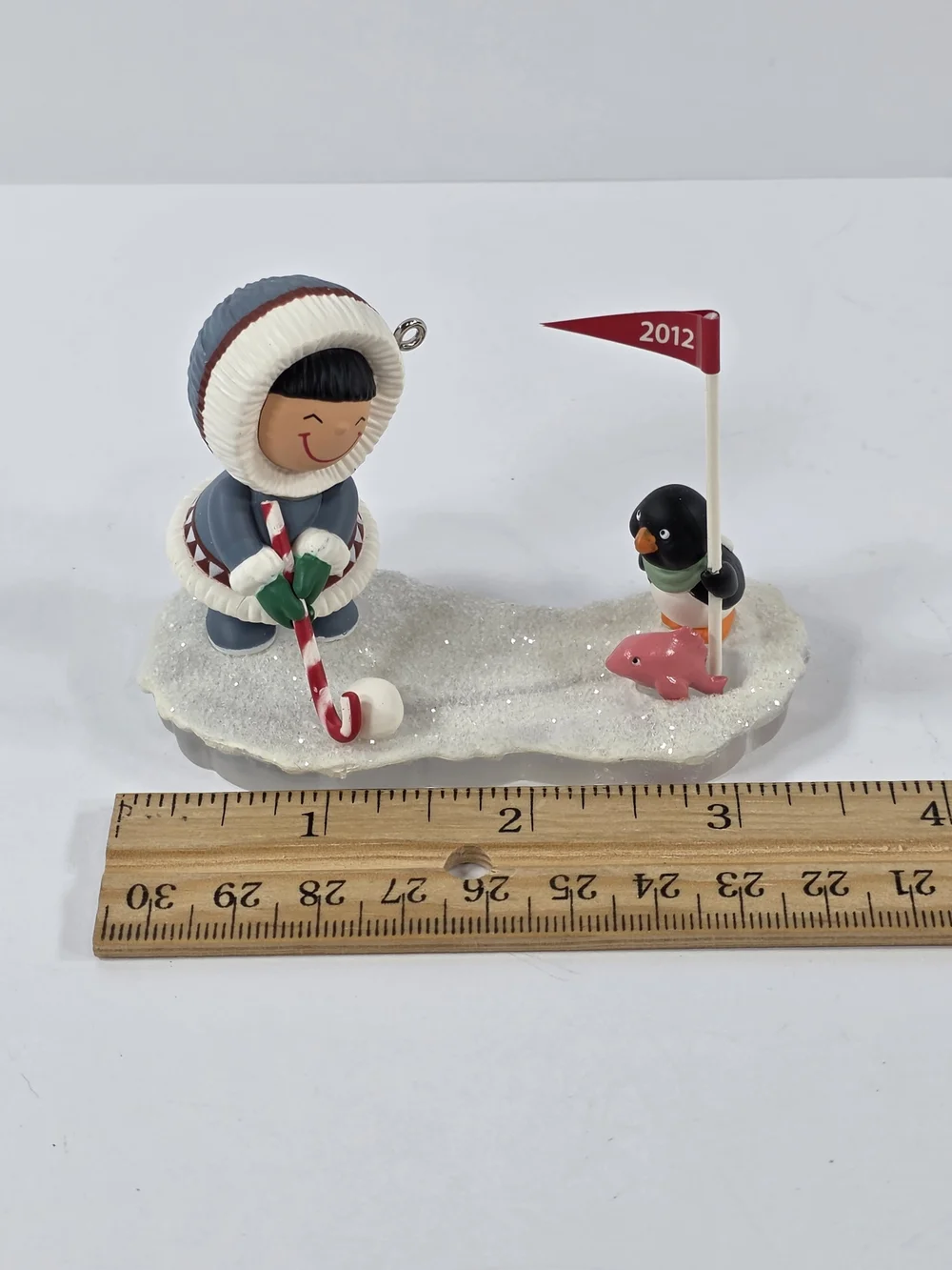 Hallmark Keepsake Frosty Friends 2012 Blue and White Holiday Ornament